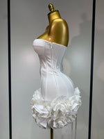 Load image into Gallery viewer, Strapless Flower Girl Dress
