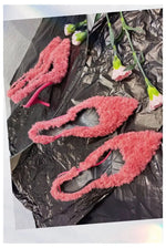 Load image into Gallery viewer, Pointed Toe Slingback Fur Heels
