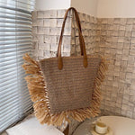 Load image into Gallery viewer, Tassel Over Hassle Straw Purse
